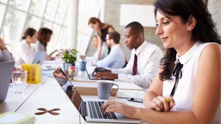 7 Advantages Of Moving Your Compliance Training Online