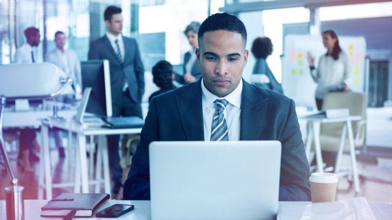 7 Secrets To Select The Best Employee Training Software For Your Organization