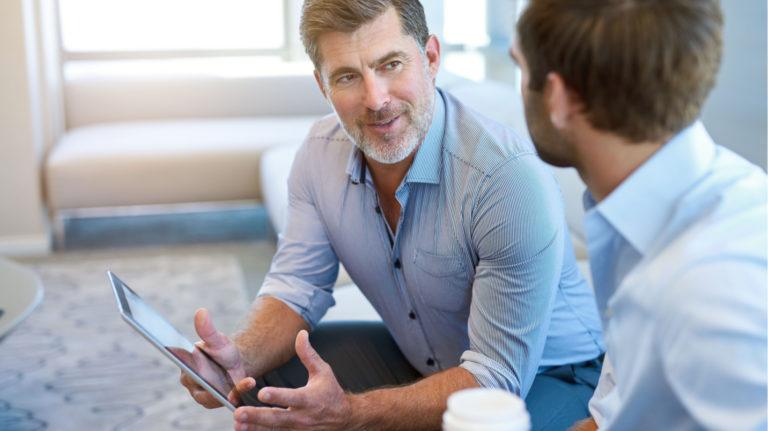 5 Advantages Of Developing An eLearning App With A Mobile LMS Versus Mobile-Optimized