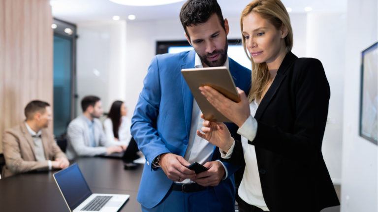 Is An LMS App In Your Budget?: 5 Cost-Cutting Ways To Launch A Mobile Learning App For Online Training