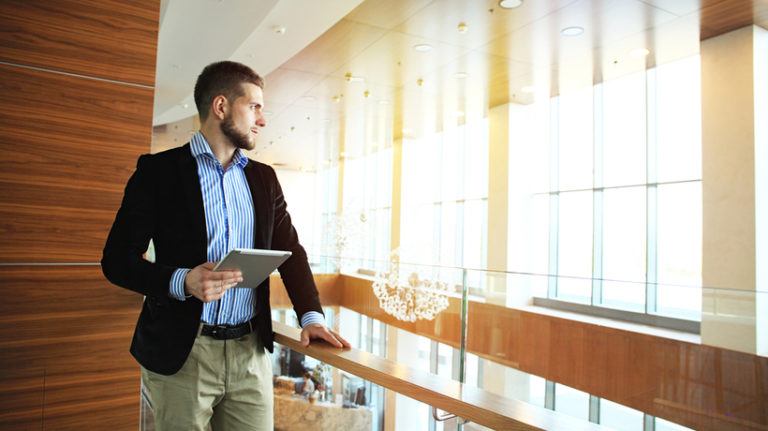 7 Tips To Facilitate Self-Confidence In Online Training
