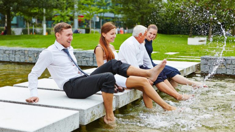 7 Ways To De-Stress Employees Before Online Training