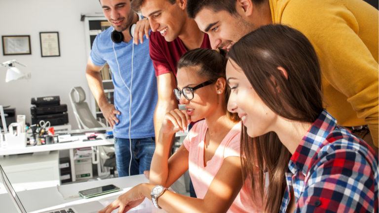 How To Create Amazing Custom Corporate eLearning Courses