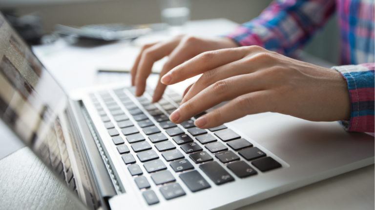 How To Ensure Your Employees Complete Their eLearning Courses?