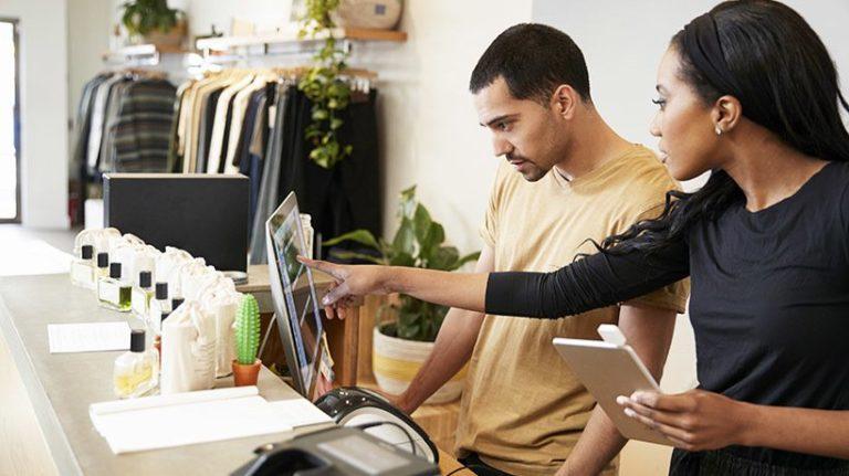 How To Turn Retail Challenges Into Opportunities With Training