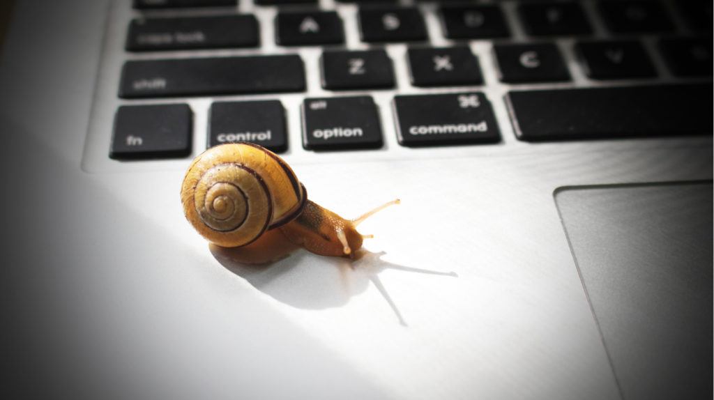 7 Reasons Why Sales Are Slow And How The Right LMS Software Can Help You Sell Courses Online