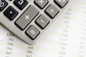 6 Key Factors For Effective Mobile LMS Implementation On A Budget