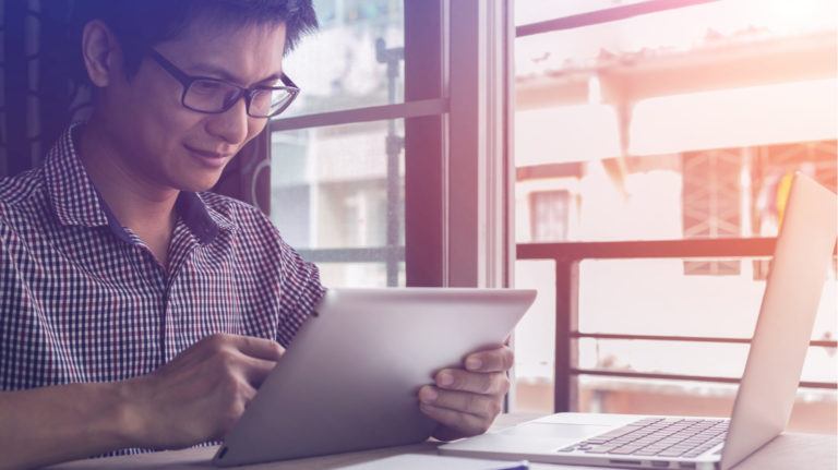 Experiential Learning Plus Online Learning Equals Enhanced Learner Engagement