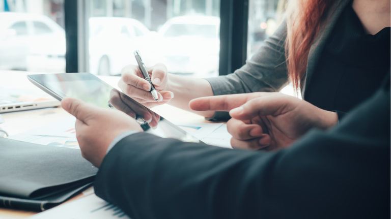 Corporate eLearning And The Banking Industry - How Can Corporate eLearning Help The Banking Industry?
