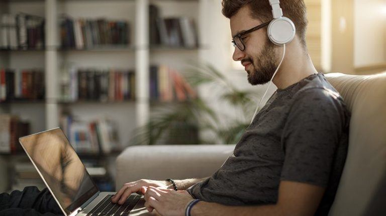 How To Choose The Right Kind Of Video For Your Employee Training