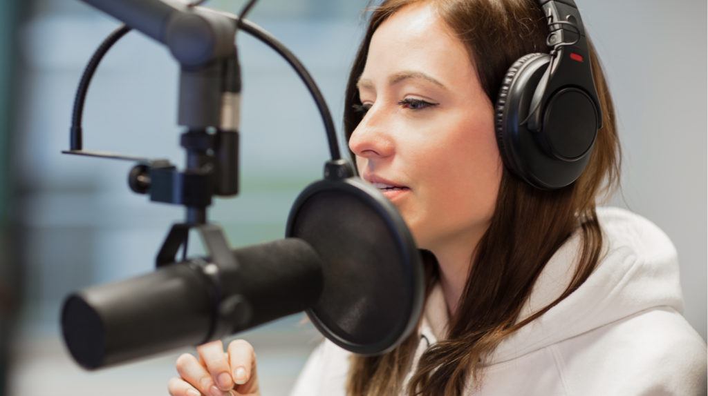 Localizing Video For eLearning: Best Practices For Multilingual Voiceovers