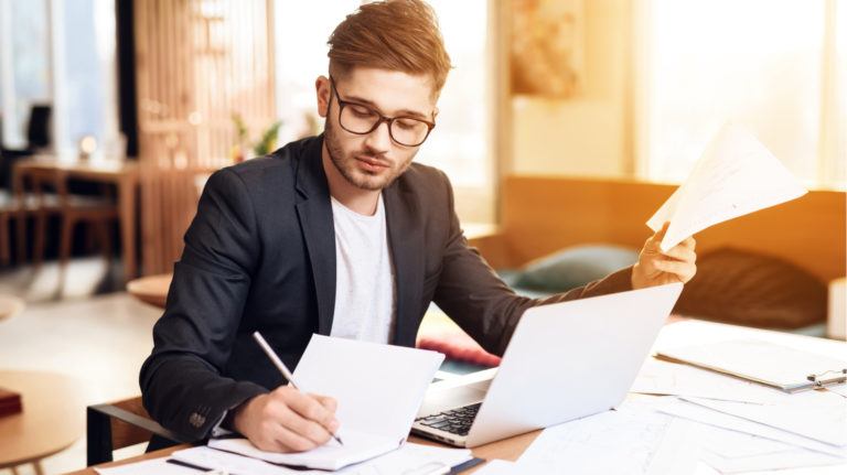 8 Tips To Retain Your Top Talent With Self-Paced Online Training