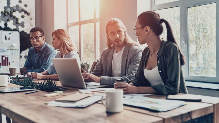 5 Ways That Employee Onboarding Software Increases Customer Loyalty