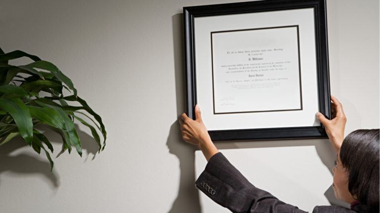 Why Training Certificates Are A Must In Every Corporate Organization