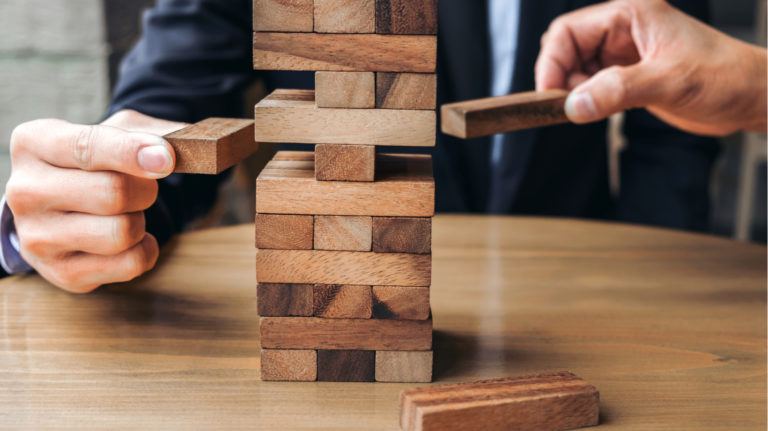 Workforce Training Must-Haves: 6 Features that No Workforce Development LMS is Complete Without