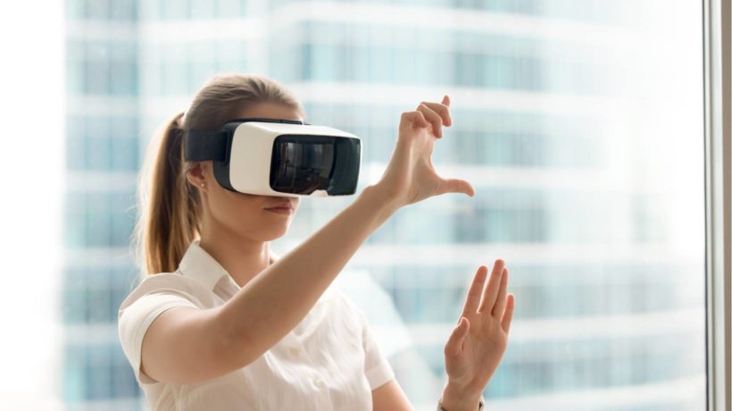 3 Things To Consider Before Implementing Virtual Reality Training