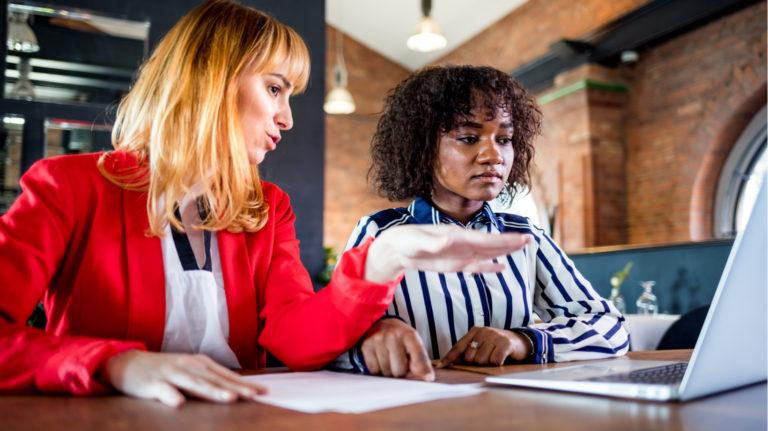 How To Use eLearning For Seasonal Staff Training