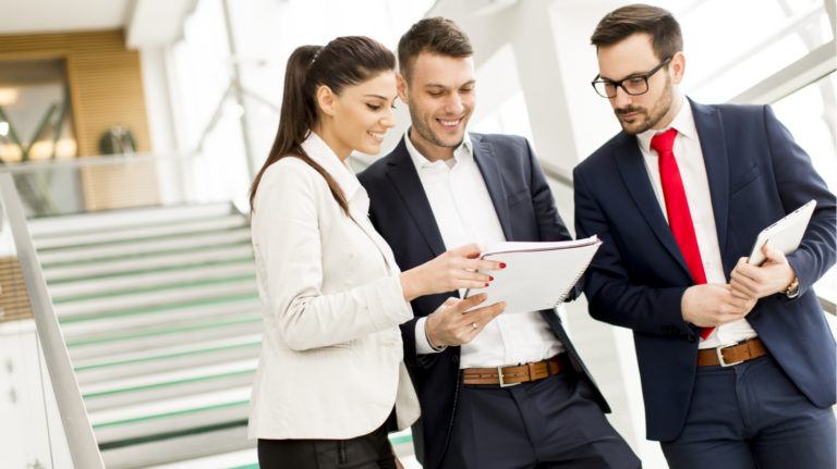 7 Tips To Cultivate A Proactive, Self-Starter Corporate eLearning Culture