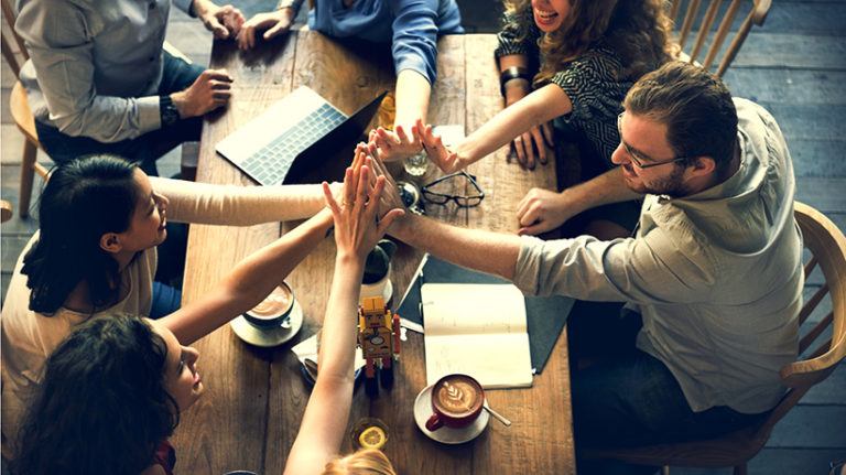 7 Ways To Instill A Sense Of Community In Your HR Online Training Program