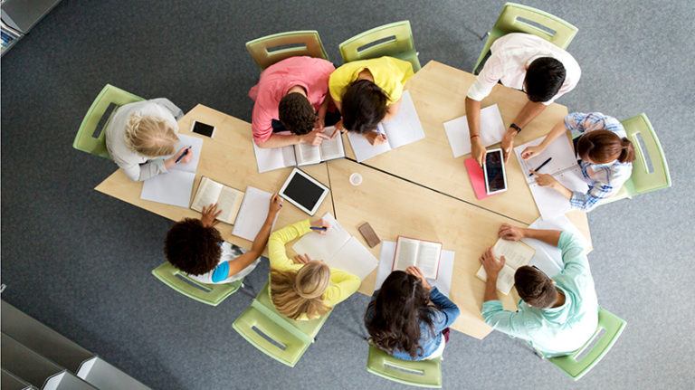 Bandura's Social Learning Theory And Beyond: 6 Core Principles Of The Social Learning Model
