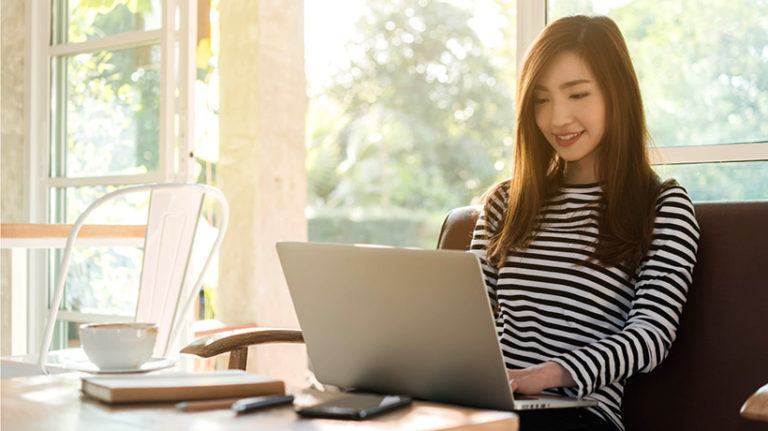 Live Online Learning: Webinar Vs. Virtual Classroom