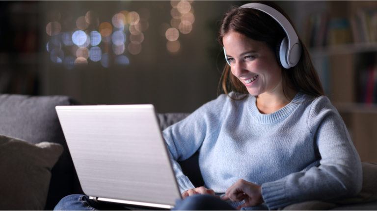Best Audio Web Conferencing Tools For Your Needs