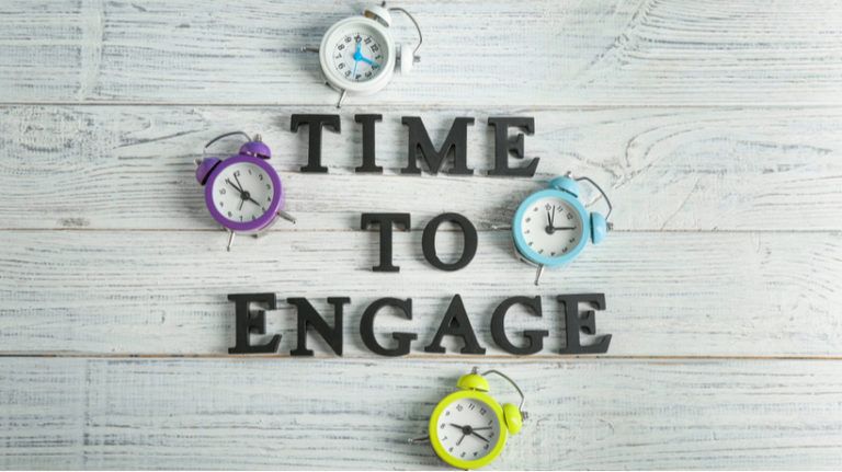 Blended Learning: 5 Tricks To Engage Audiences