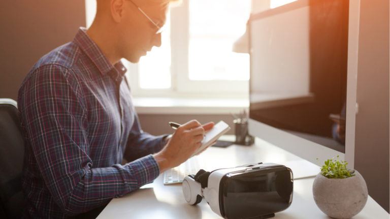 Online Training Simulation Mistakes: 6 Elements That Ruin Learner Immersion