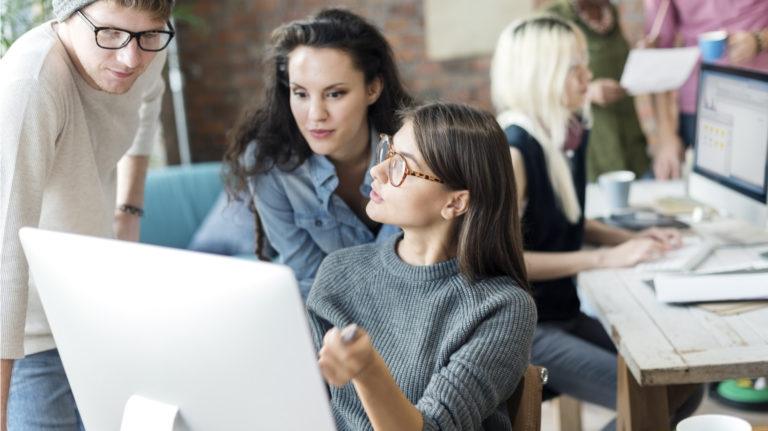 7 Tips To Design Onboarding Online Training For Generation Z Corporate Learners