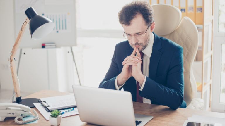 7 Ways That Online Training Can Help You Address Time-Sensitive Compliance Topics