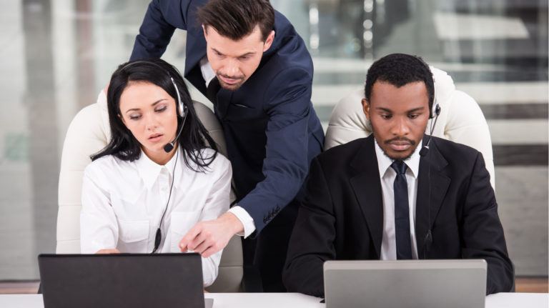 8 Ways Online Training Assists Customer Service Staff Manage Stress In The Workplace