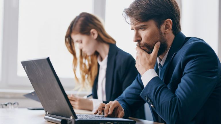 7 Hurdles Organizations Must Overcome To Maintain Consistency In Online Training