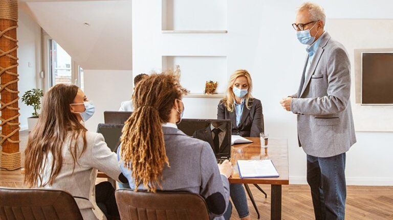 Leadership Development Training Programs For Hybrid Workplaces