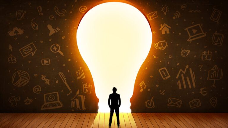 Developing Effective Leadership: 7 Leadership Competencies That Take Center Stage