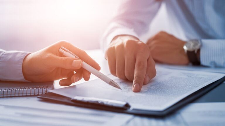 From RFPs To Signed Contracts: A Step-By-Step Guide To Employee Branding Outsourcing