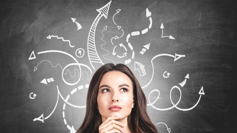 5 Common Challenges Your Front-Line Employees Face (And How To Address Them With Single Pane Of Glass Tech)