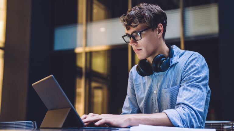 How Technology Impacts The Learning Experience And Training Development