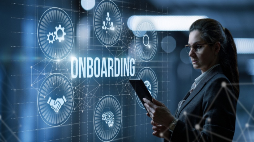 Context Is Key: Structuring Complex Information For New Employee Onboarding