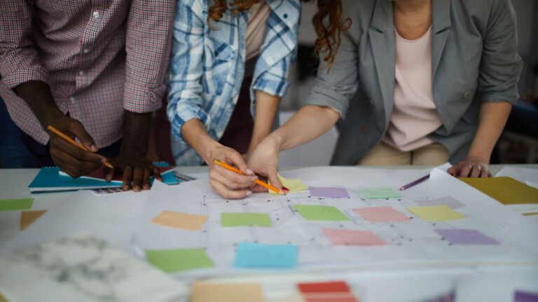 Your Roadmap For Executing Experience Design With The Right Solution