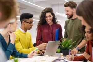 How Custom Learning Paves The Way For Collaborative Learning Cultures