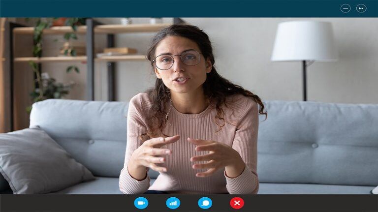 Online English Tutor: What Is It? And How To Become One?