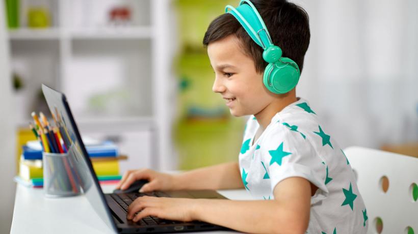 World Children's Day: How To Introduce Children To eLearning