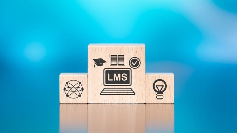 How To Choose The Right Headless LMS