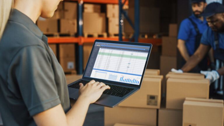 Hybrid Learning Case Study: How A Courier Delivery Company Launched Cutting-Edge Educational Experiences