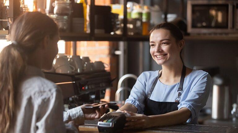 Frontline Enablement: Retail’s New Tech Paradigm For 2023