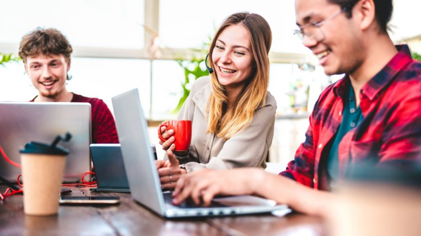 7 Tips To Build Personalized eLearning Experiences For Your Gen Z Employees