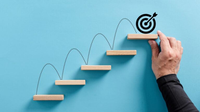 Eyes On The Prize: 6 Tips To Incorporate Goal-Setting Into Your Sales Training Program