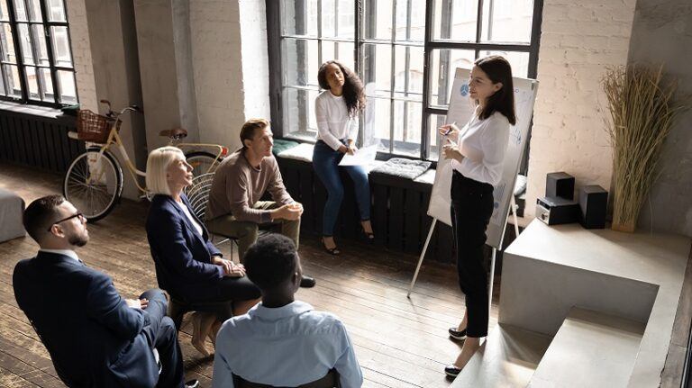How To Build Impactful Virtual Sales Training