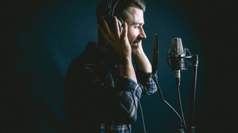Finding The Right Voice For Your eLearning Course