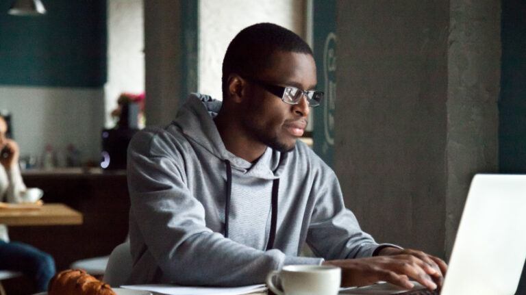 A Communication Issue Affects The Remote Employee Experience